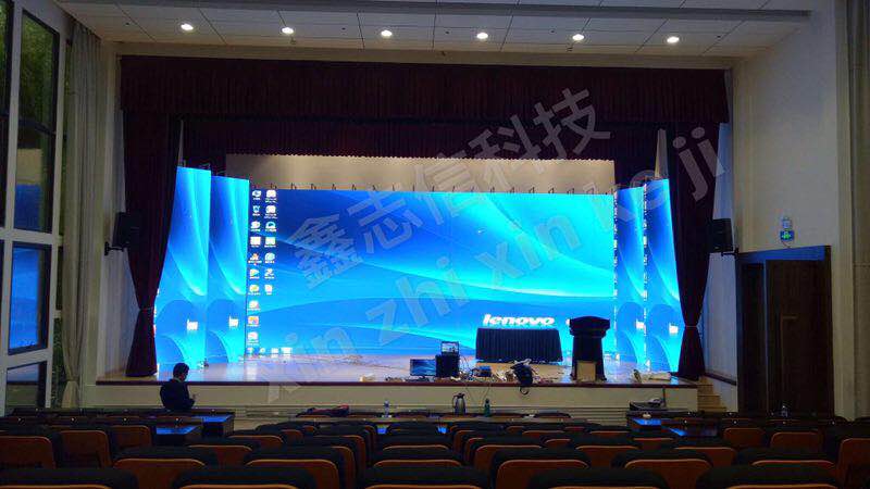 龙南虔心小镇室内全彩显示屏